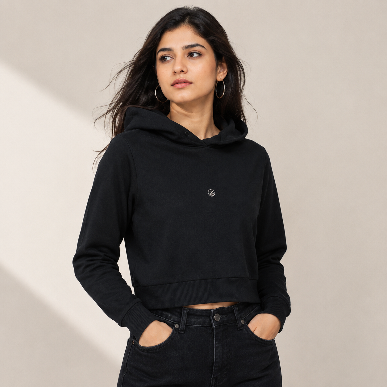 Zenrola_Womens_Cropped_Hoodie_Black_Front_Model